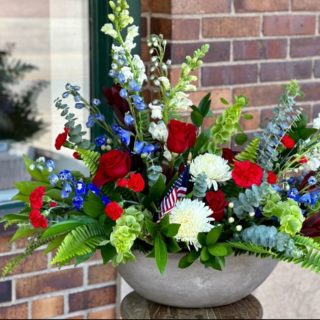 We will be closed Saturday-Monday for Memorial Day Weekend! We hope you have a wonderful holiday. See you Tuesday! 🇺🇸