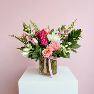 Love is in full bloom at Bella Rosa! From timeless roses to thoughtfully curated arrangements, we’re here to help you say I love you this Valentine’s Day. 💕
Order early— and reserve your spot!