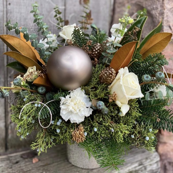 Holiday Arrangement