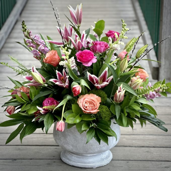 Valentine's Day Mixed Arrangement - Image 19